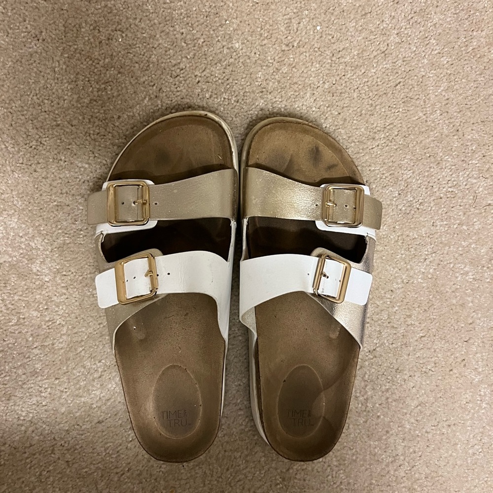 Size 9 sandals white and gold